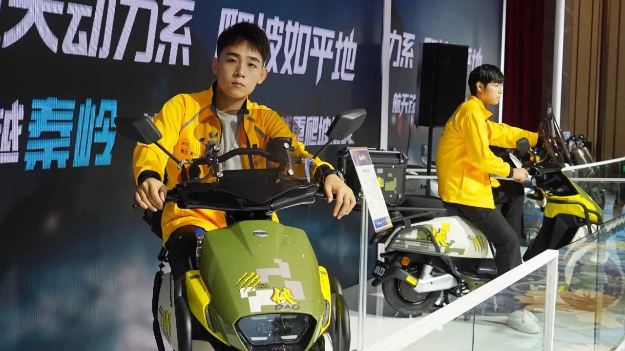 f17b2e6684865b1172820cfe4bf32234.jpg